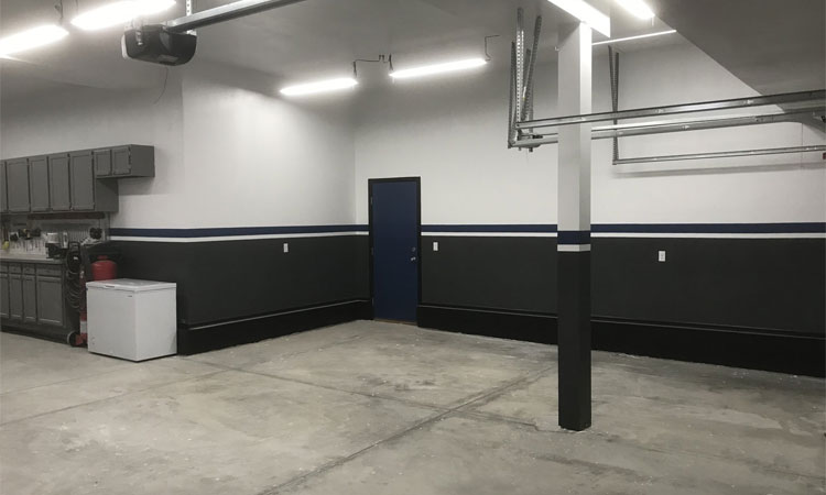 27 Garage Paint Ideas And Tips For, Best Color To Paint Garage Gym