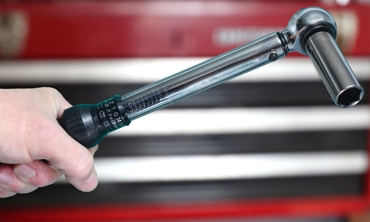 kinds of torque wrenches